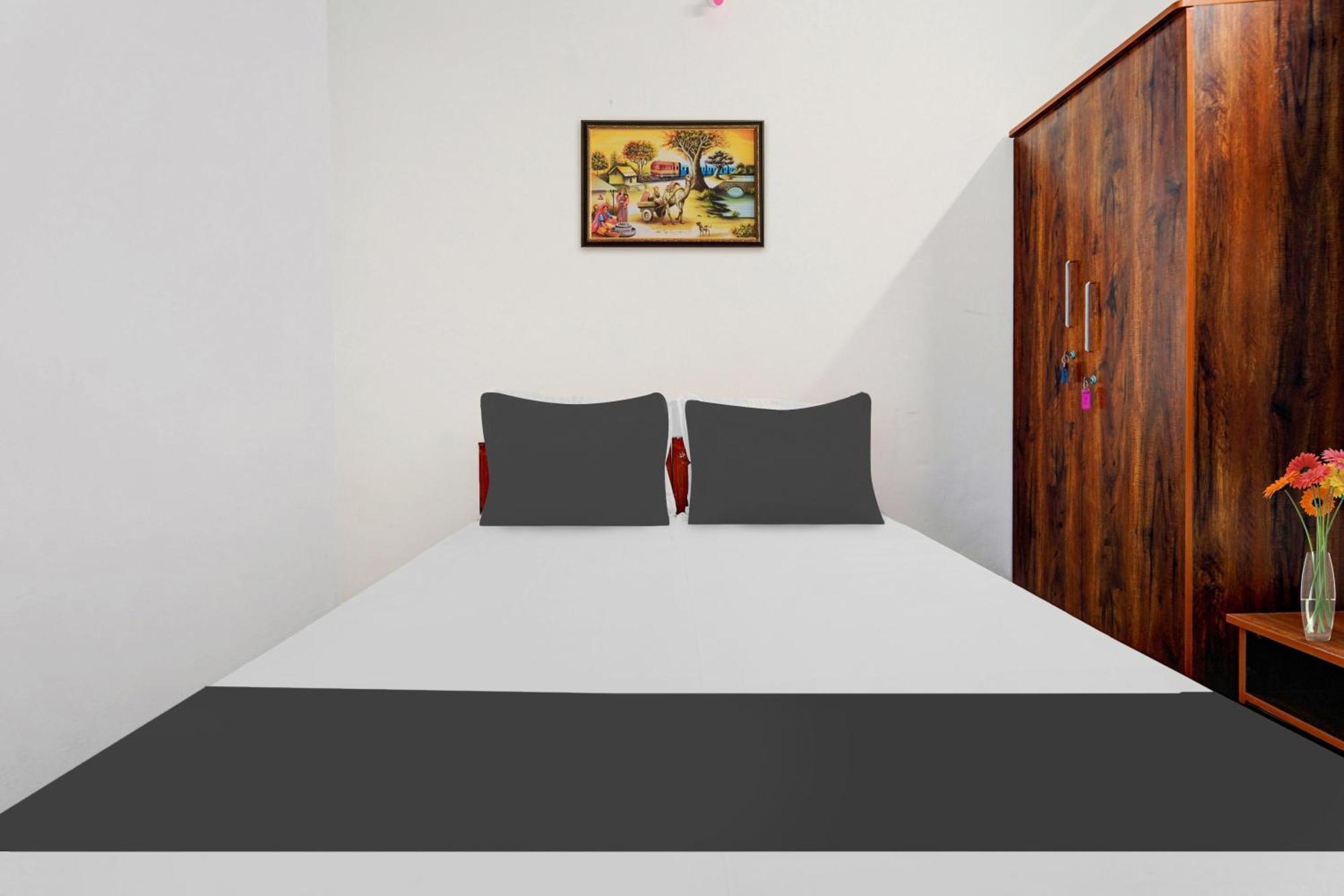 Super Hotel O Okkilipalayam コインバトール エクステリア 写真