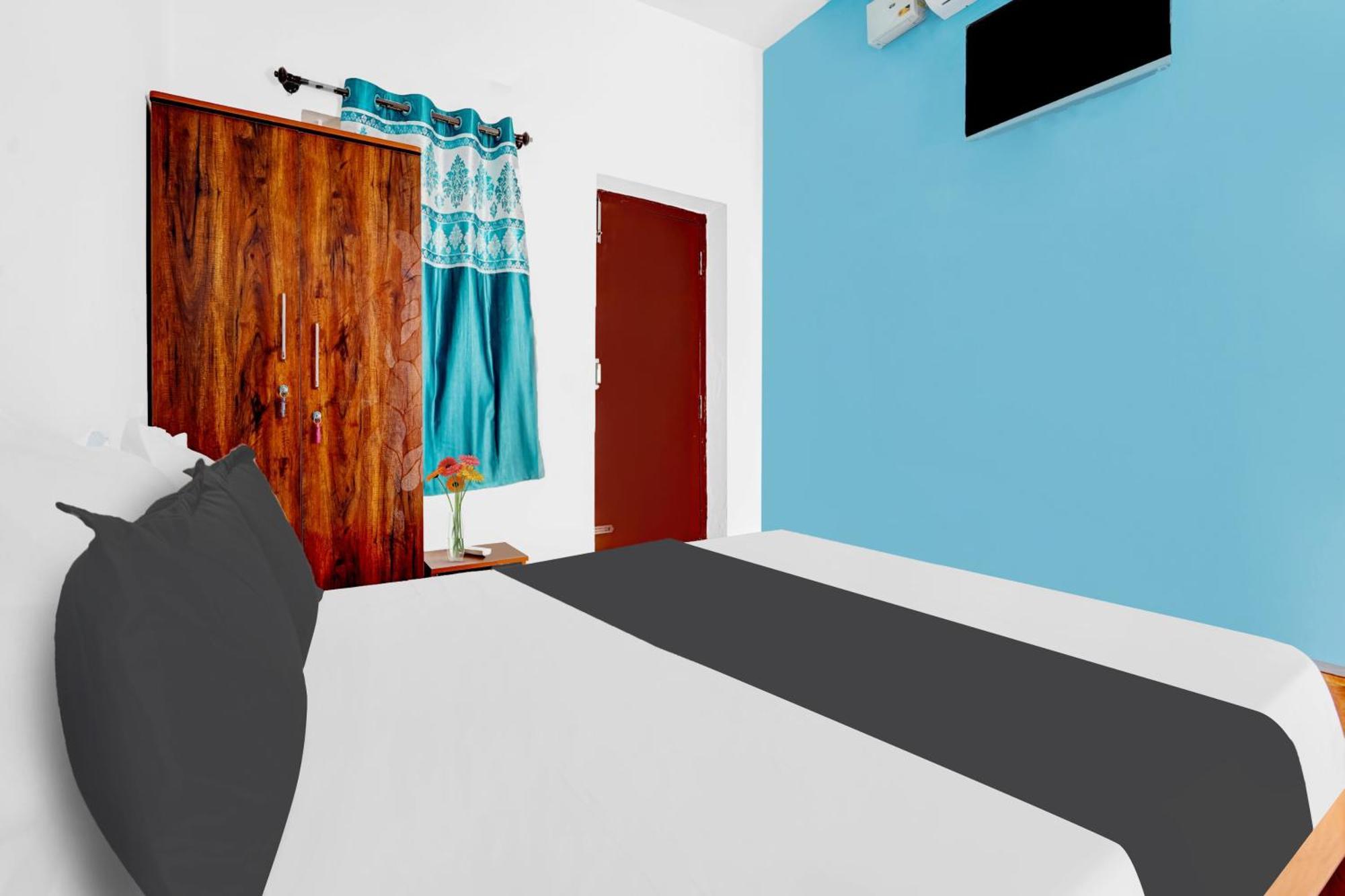Super Hotel O Okkilipalayam コインバトール エクステリア 写真